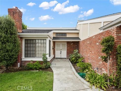 2282 N Rockridge Place, Orange, CA