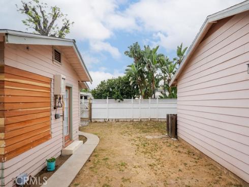 637 E Van Bibber , Orange, CA