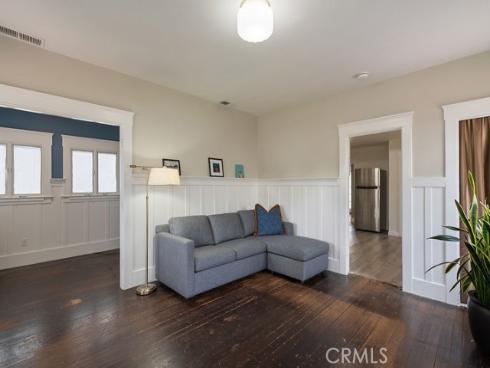 637 E Van Bibber , Orange, CA