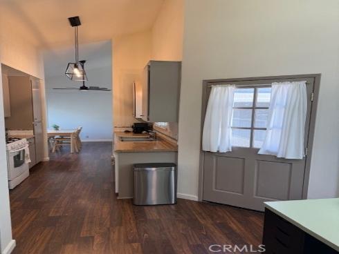 700 E Lake 52 Drive, Orange, CA