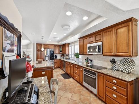 633 N Orange Street, Orange, CA