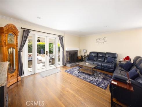 840 E Glendora Avenue, Orange, CA