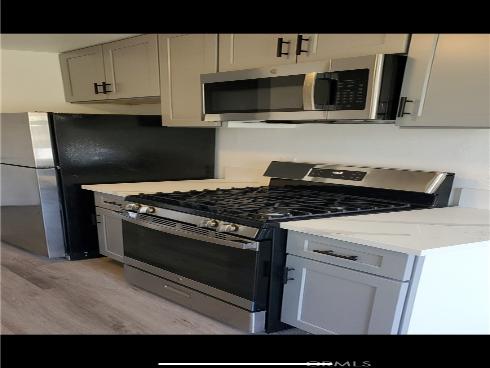 700  West La Veta  E4  Avenue, Orange, CA