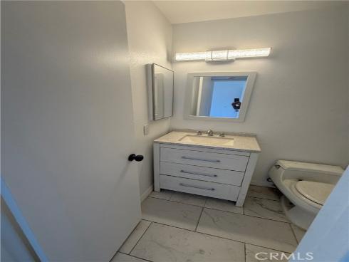 700  West La Veta  E4  Avenue, Orange, CA