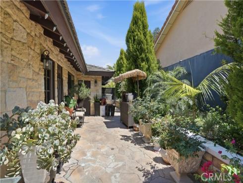 2888 N Wyngate , Orange, CA