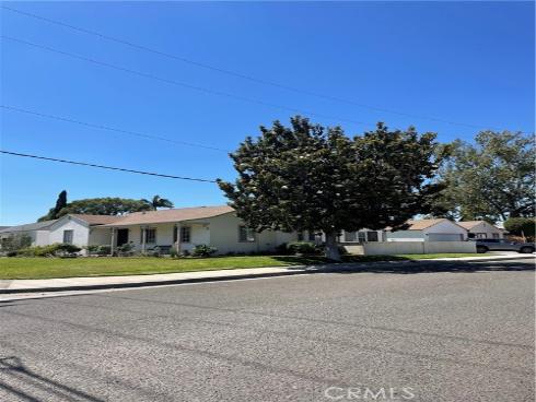 1103 W W Maple Ave , Orange, CA