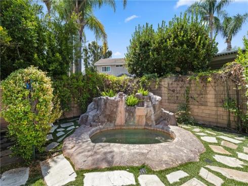 935 N Big Sky , Orange, CA