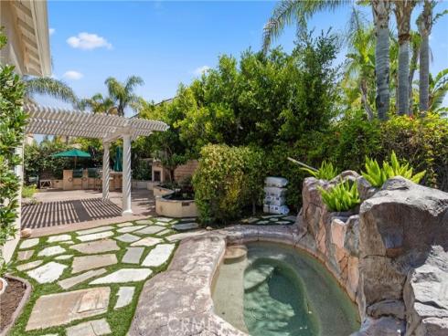 935 N Big Sky , Orange, CA