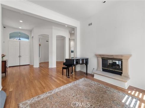 935 N Big Sky , Orange, CA