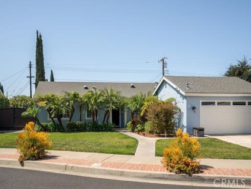2914 E Lomita , Orange, CA