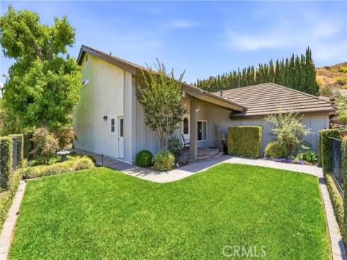 995 N Palo Alto  , Orange, CA