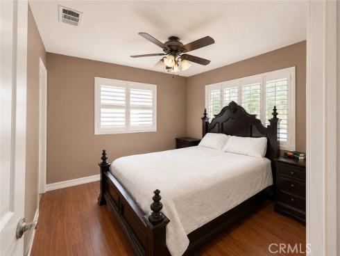 811 E Saint James Avenue, Orange, CA
