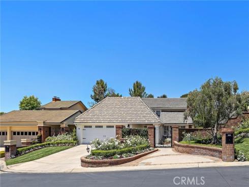 5603 E Crest De Ville , Orange, CA