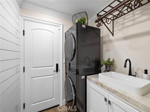 5603 E Crest De Ville , Orange, CA