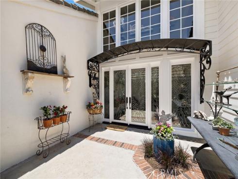 5603 E Crest De Ville , Orange, CA