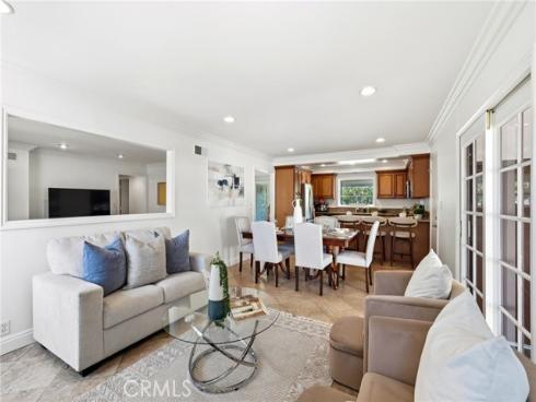 1110 E Meats   Avenue, Orange, CA