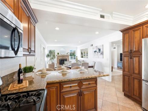1110 E Meats   Avenue, Orange, CA