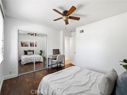 1110 E Meats   Avenue, Orange, CA