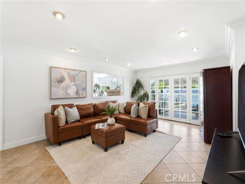 1110 E Meats   Avenue, Orange, CA