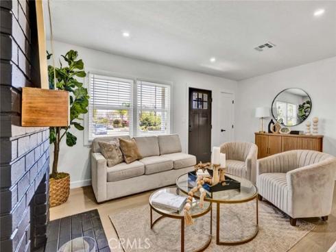 1800 E Mayfair , Orange, CA