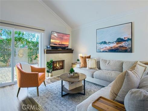 2541 N River Trail , Orange, CA