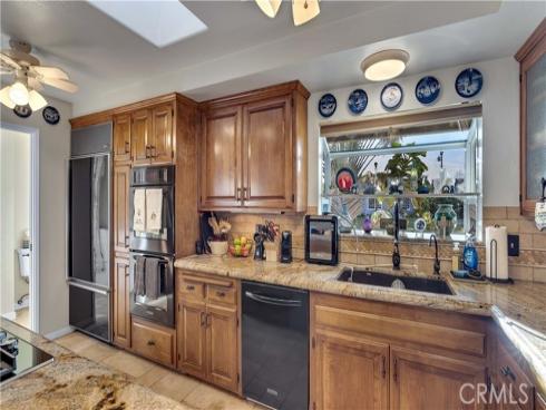 2129 N Pine , Orange, CA