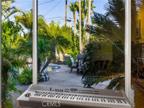 2129 N Pine , Orange, CA