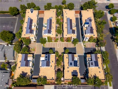 551 W Maple Ave , Orange, CA