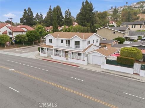 411 S Hewes St  , Orange, CA