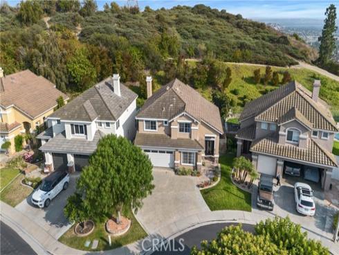 2688 N Bentley , Orange, CA