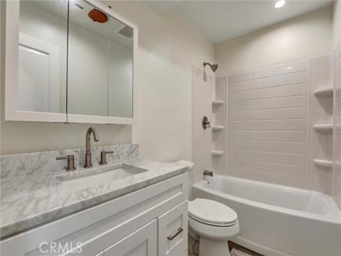 402 E Glendale Drive , Orange, CA