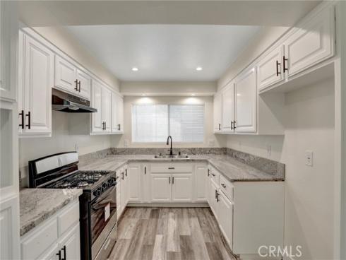 402 E Glendale Drive , Orange, CA