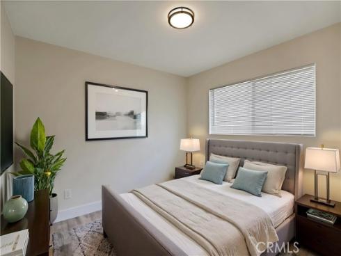 402 E Glendale Drive , Orange, CA