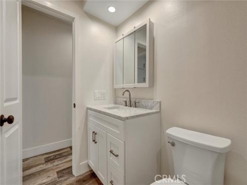402 E Glendale Drive , Orange, CA
