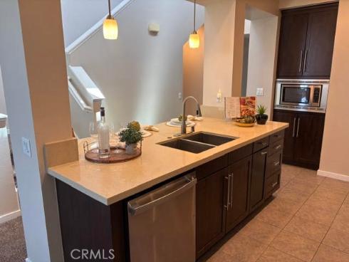 563 W Maple   Avenue, Orange, CA
