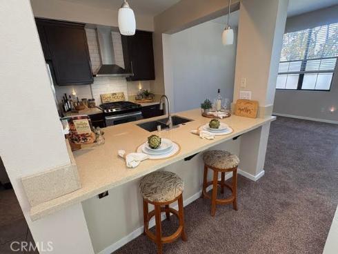 563 W Maple   Avenue, Orange, CA