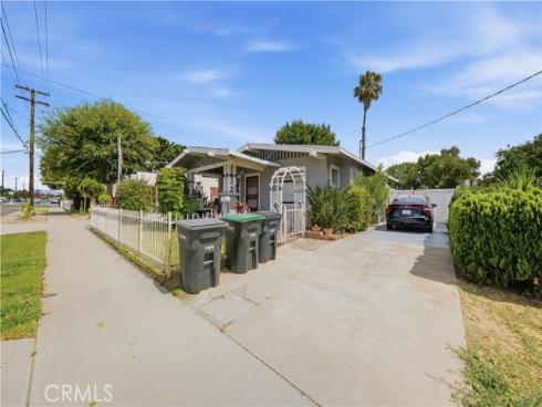 360 E La Veta , Orange, CA