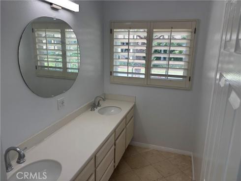 8239 E Star Pine , Orange, CA