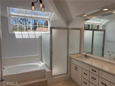 8239 E Star Pine , Orange, CA