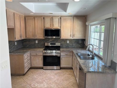 8239 E Star Pine , Orange, CA