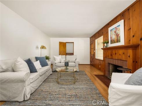886 N Cambridge , Orange, CA