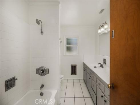 886 N Cambridge , Orange, CA
