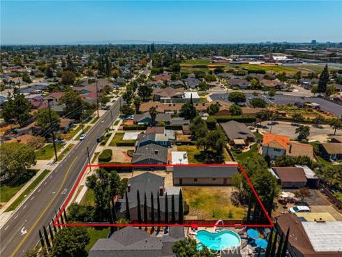 886 N Cambridge , Orange, CA