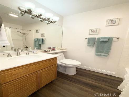 8215 E White Oak Ridge 33 , Orange, CA