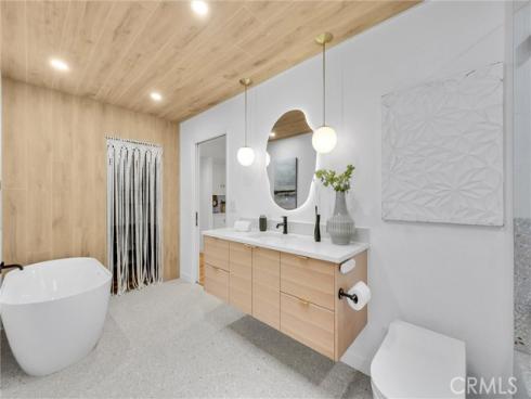 1517 E Riverview , Orange, CA
