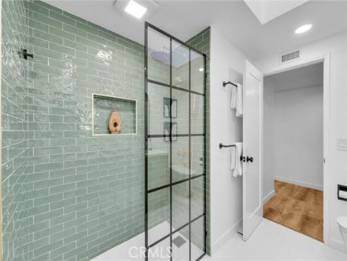 1517 E Riverview , Orange, CA