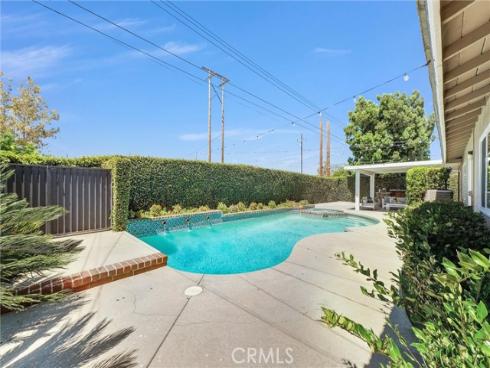 1517 E Riverview , Orange, CA
