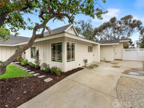 1903 E Bolingridge  , Orange, CA