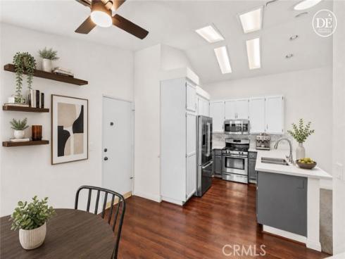 2720 E Walnut 18 , Orange, CA