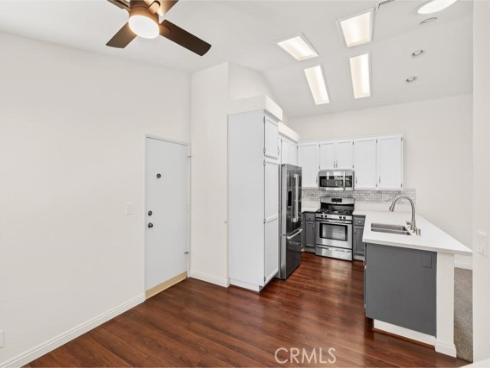 2720 E Walnut 18 , Orange, CA